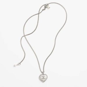 Chanel Women Pendant Necklace in Metal Glass Pearls & Strass