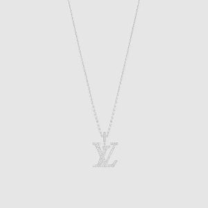 Louis Vuitton Women LV Large Pendant-Q93821