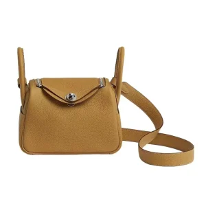 Hermes Women Lindy Mini 19 in Clemence Leather-Sandy/Silver